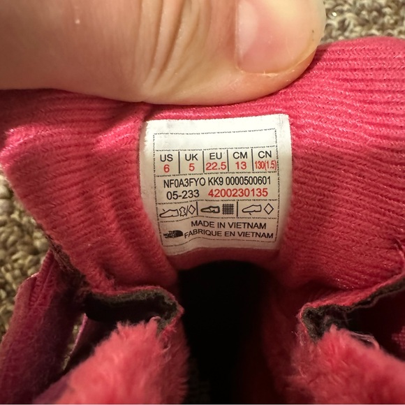 Toddler North Face Alpenglow Boots Size 6 - Picture 3 of 6